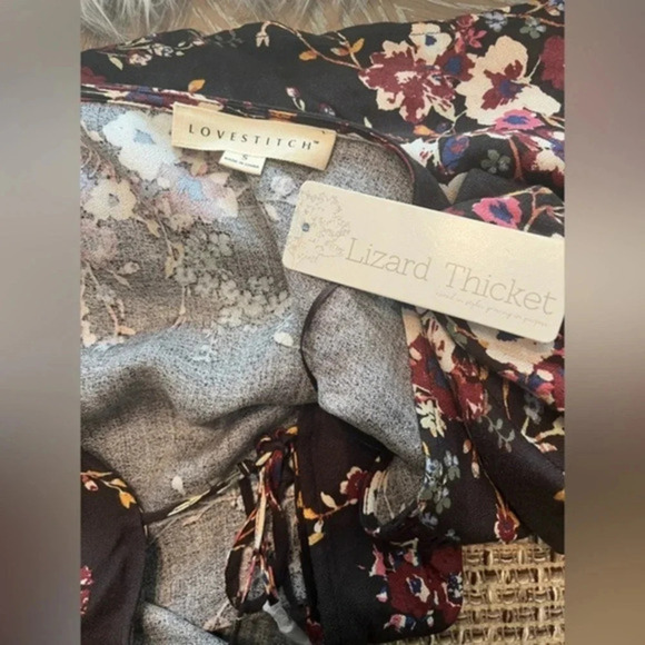 Nordstrom Lovestitch Floral Wrap Blouse NWT - Picture 10 of 12